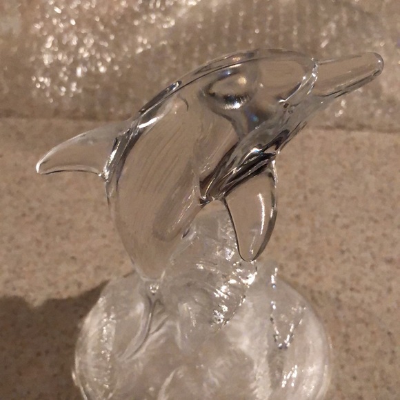 Crystal Dolphin - Picture 4 of 7